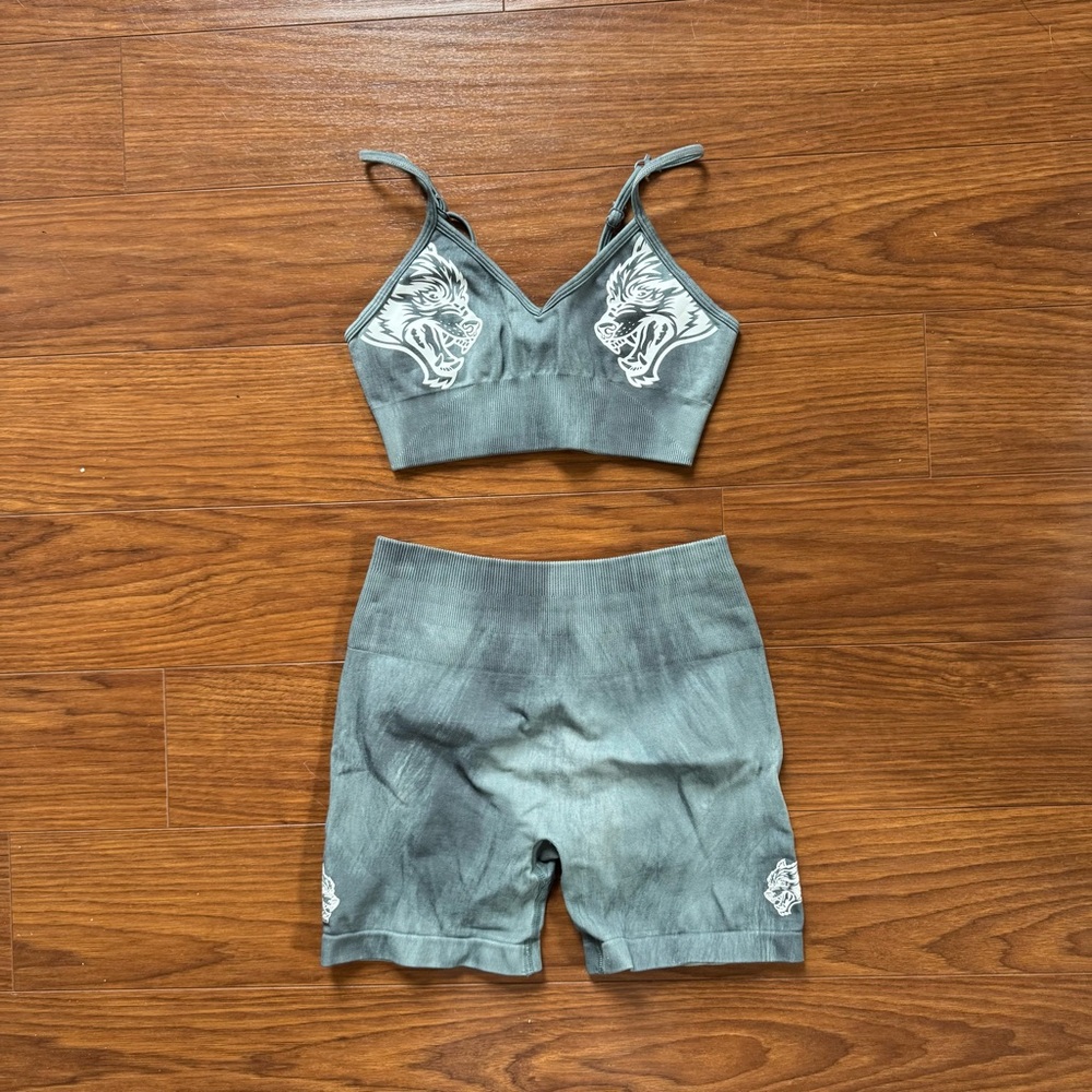 Darc Sport Teal Sports Bra and Shorts Set